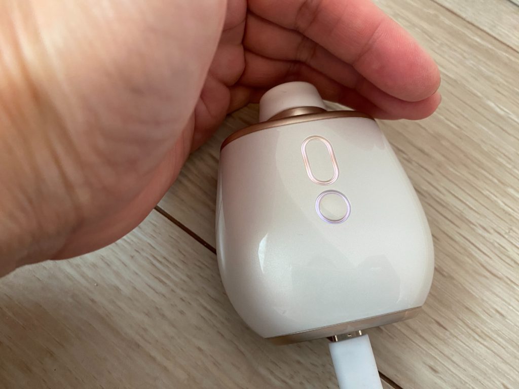 ToyCod 花咲香（はなさきこう）の充電方法